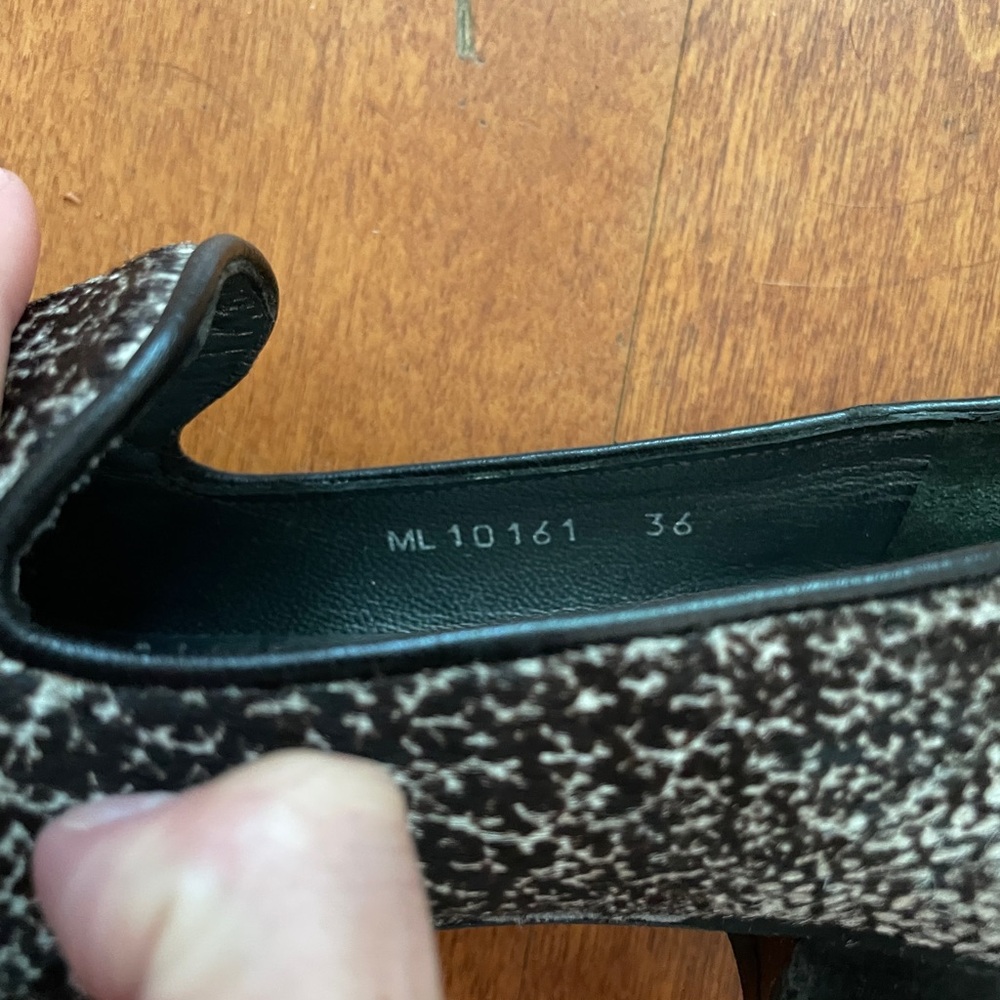 Stuart Weitzman Slides - Picture 3 of 4